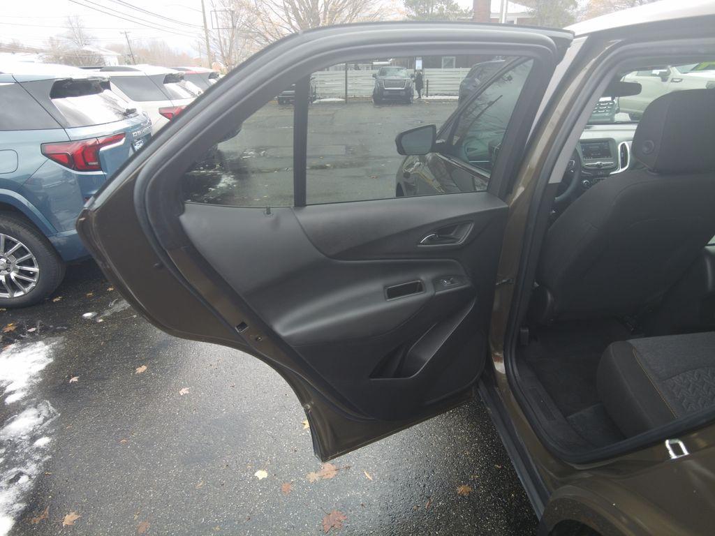 used 2024 Chevrolet Equinox car, priced at $24,995