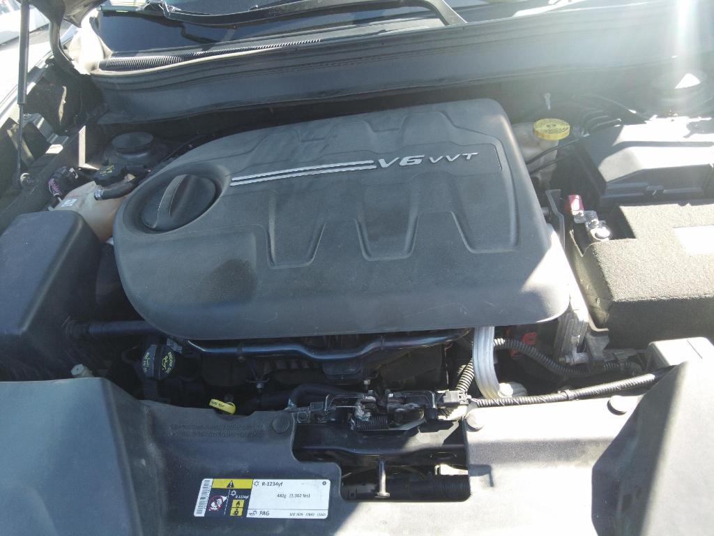 used 2015 Jeep Cherokee car, priced at $13,995
