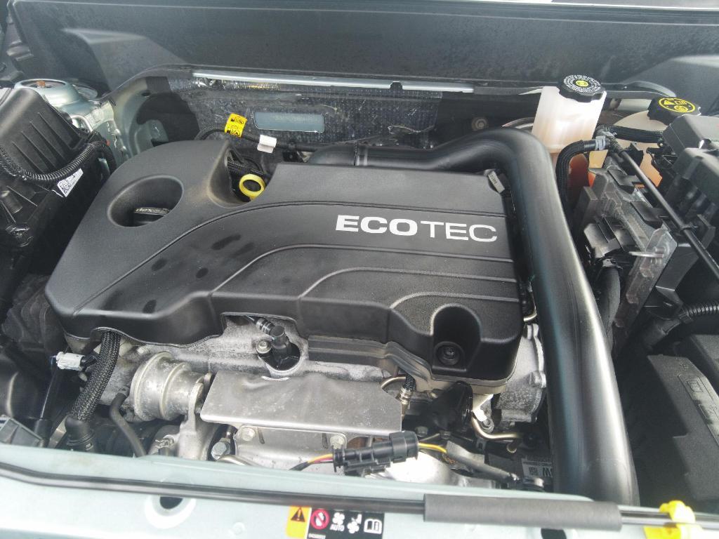 used 2022 Chevrolet Equinox car, priced at $23,995