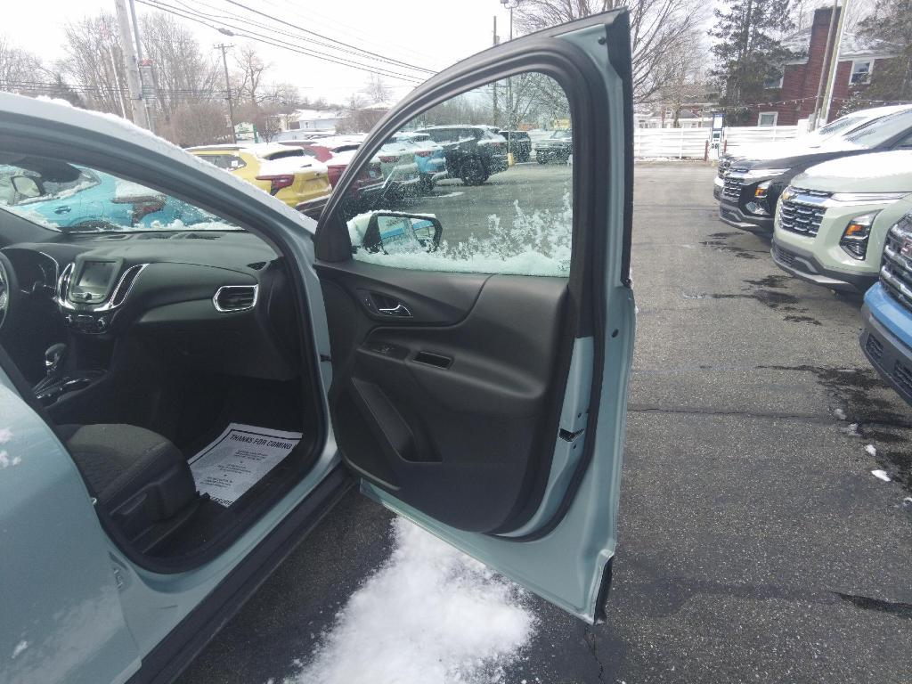 used 2022 Chevrolet Equinox car, priced at $23,995