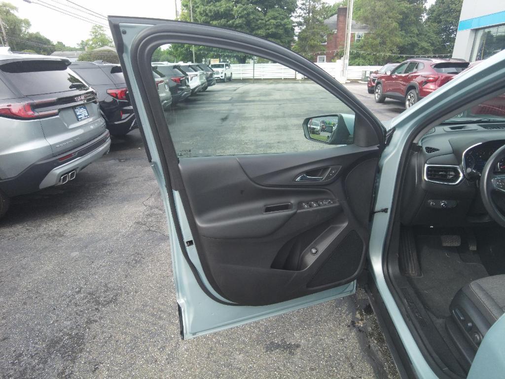 used 2022 Chevrolet Equinox car, priced at $19,995
