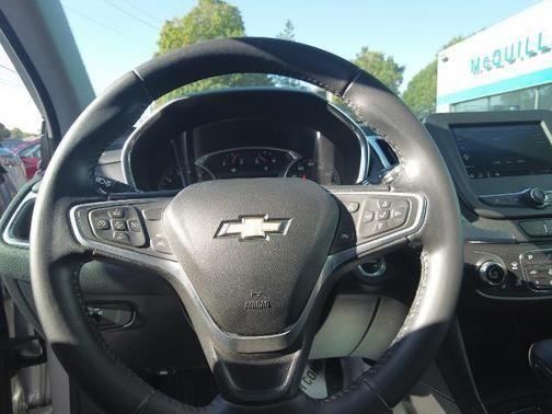 used 2022 Chevrolet Equinox car, priced at $21,995