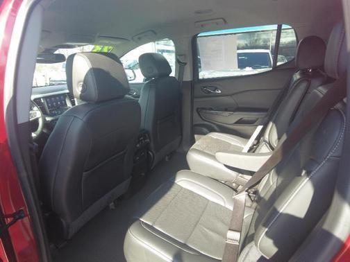 used 2023 GMC Acadia car, priced at $26,995