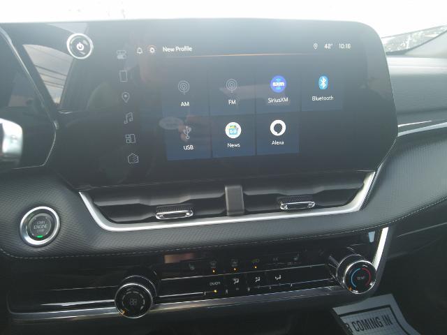 used 2025 Chevrolet Equinox car, priced at $28,995