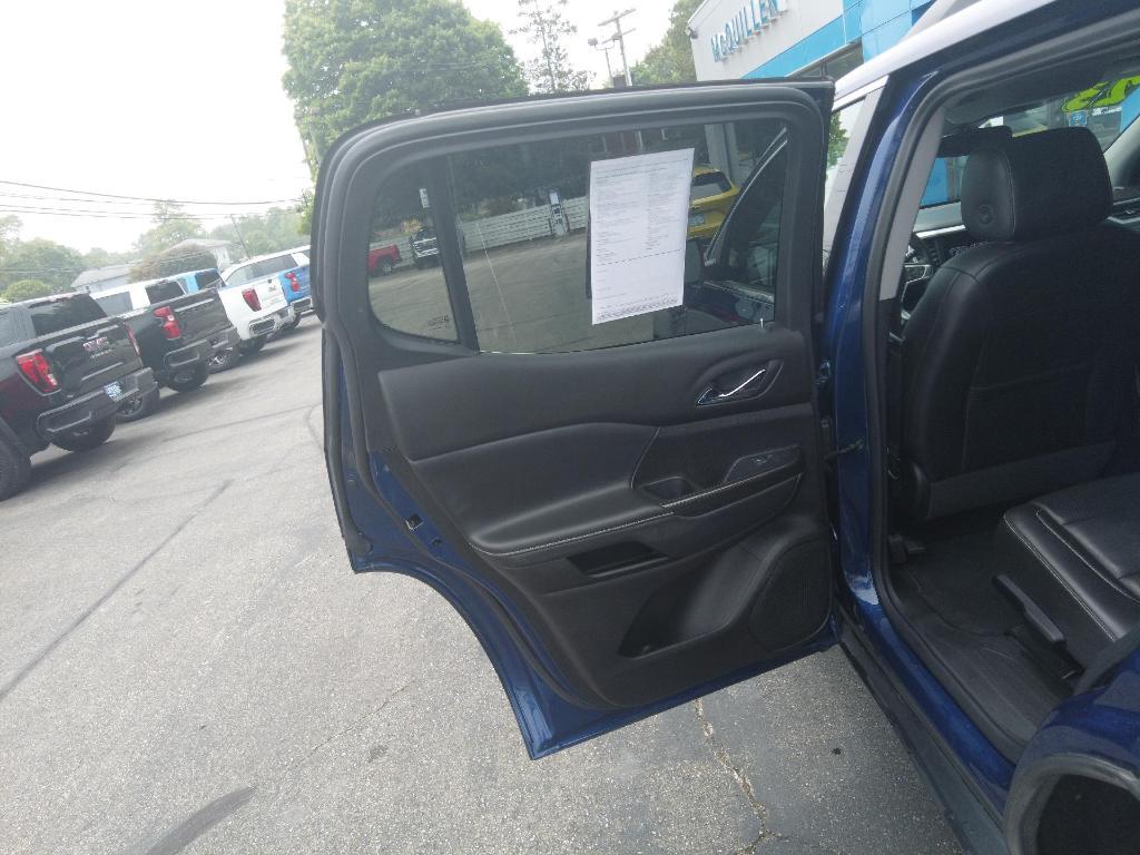 used 2023 GMC Acadia car, priced at $35,995