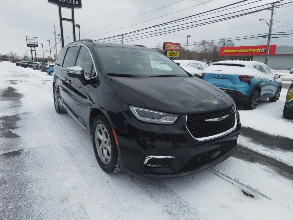 used 2022 Chrysler Pacifica car, priced at $26,995