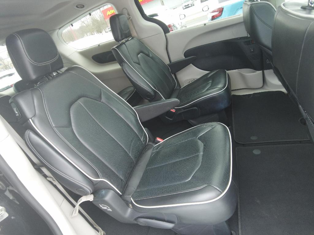 used 2022 Chrysler Pacifica car, priced at $26,995