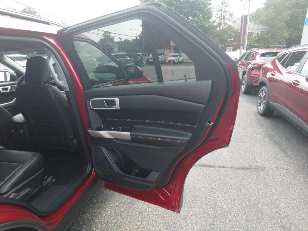 used 2021 Ford Explorer car, priced at $29,995