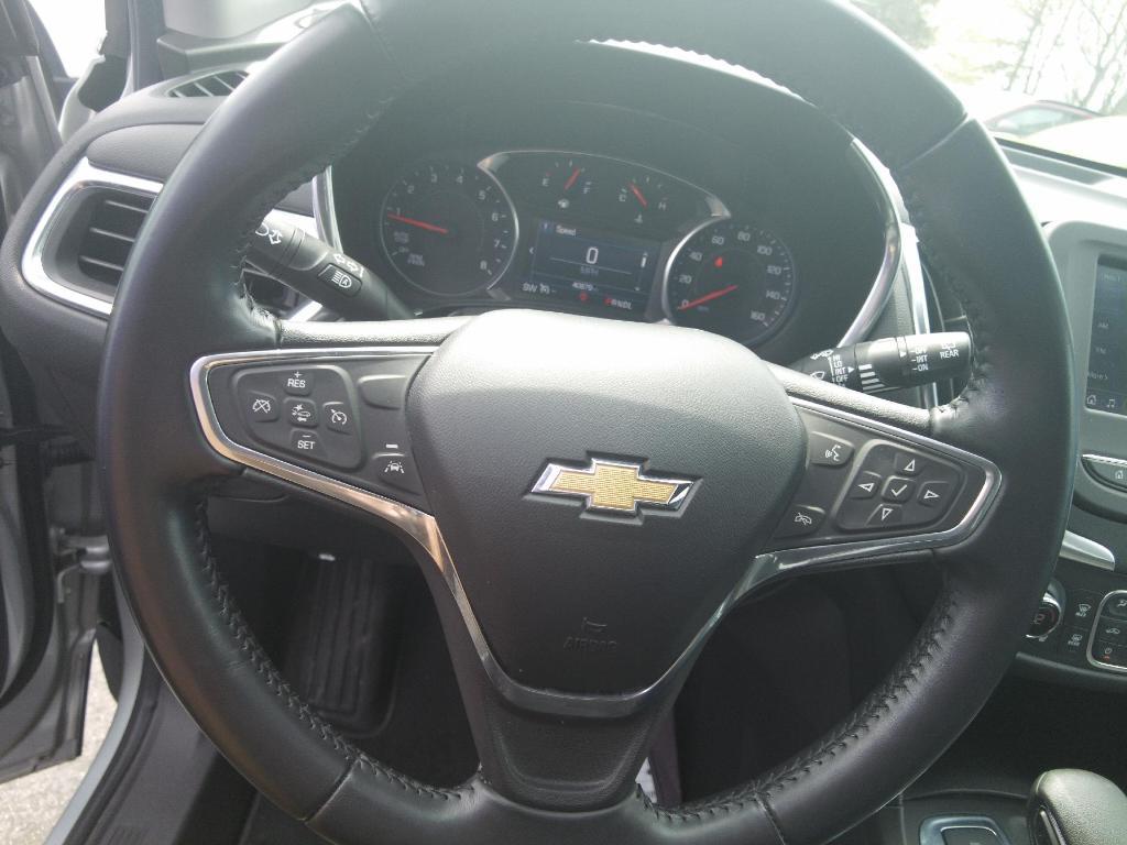 used 2022 Chevrolet Equinox car, priced at $21,995