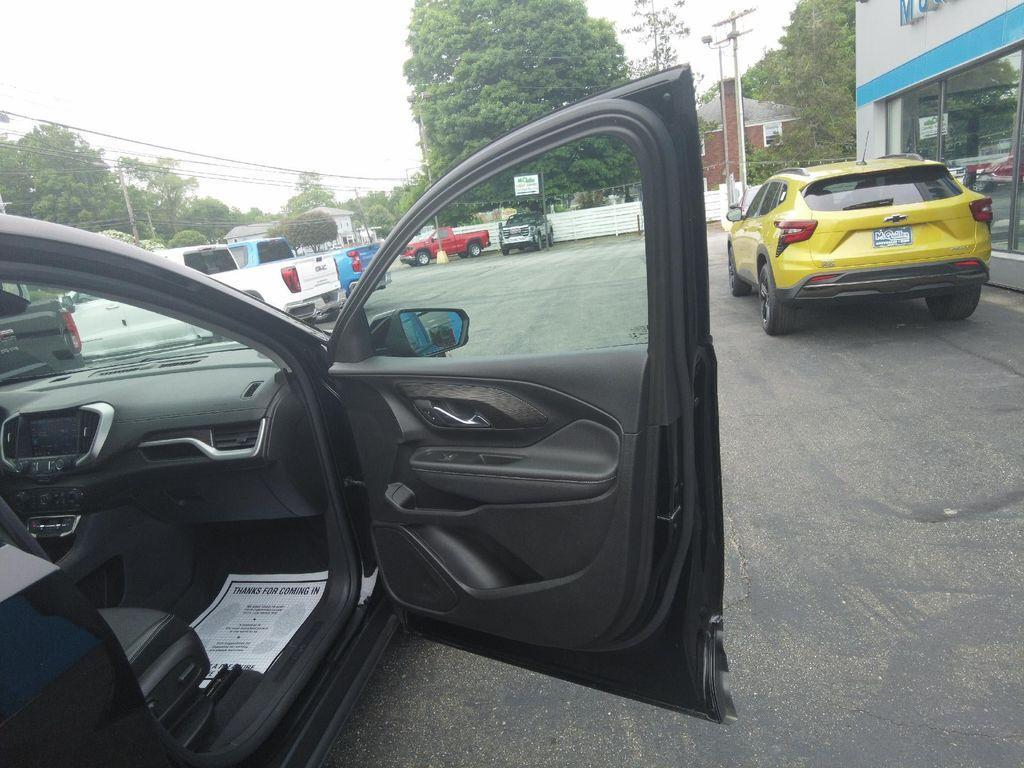 used 2022 GMC Terrain car, priced at $24,995