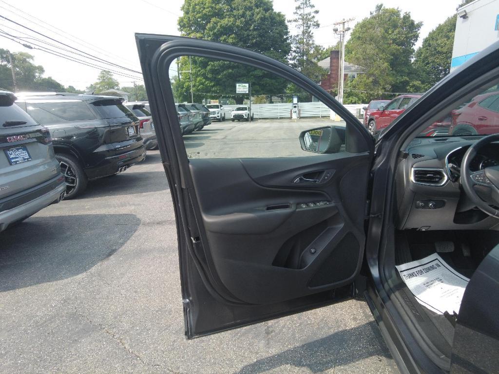 used 2022 Chevrolet Equinox car, priced at $22,995