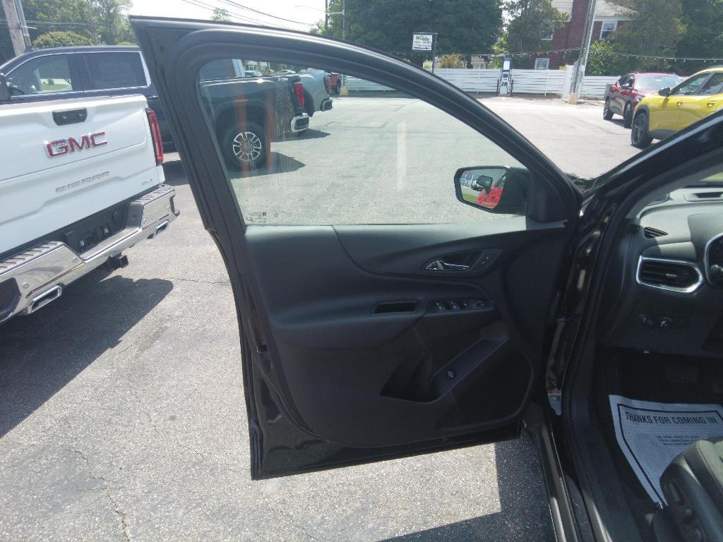 used 2022 Chevrolet Equinox car, priced at $22,795