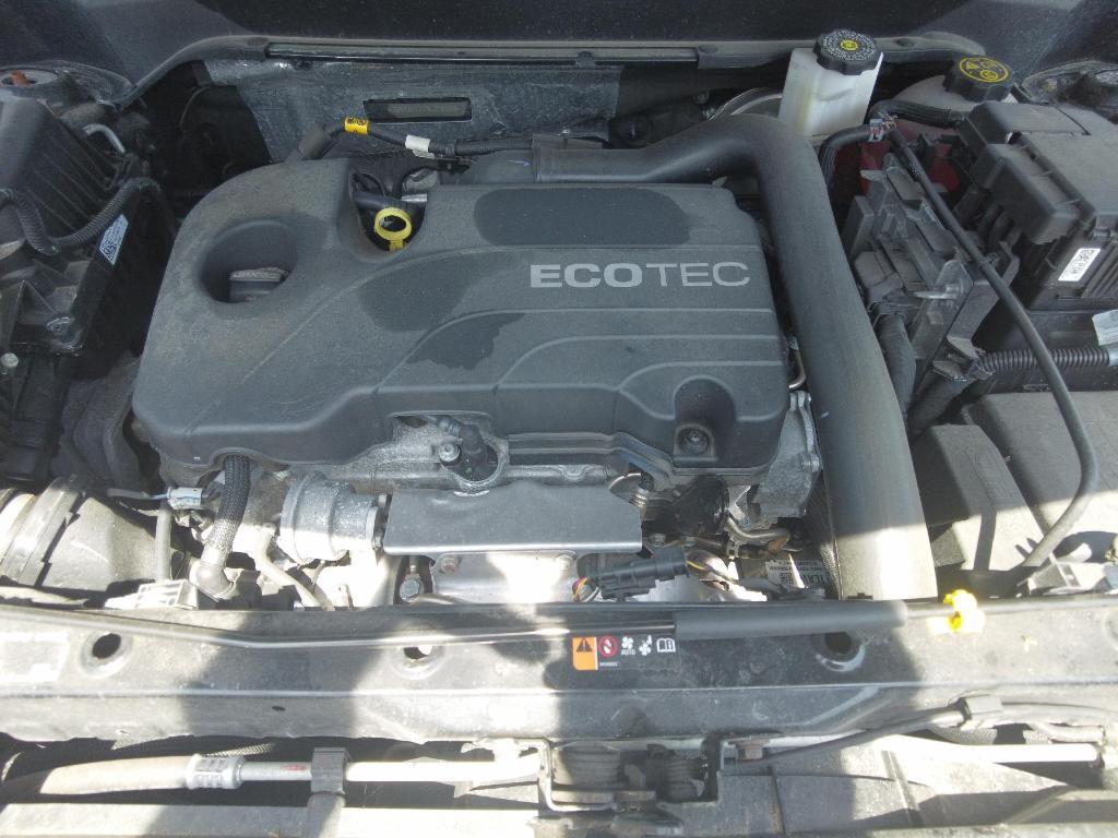 used 2022 Chevrolet Equinox car, priced at $22,795