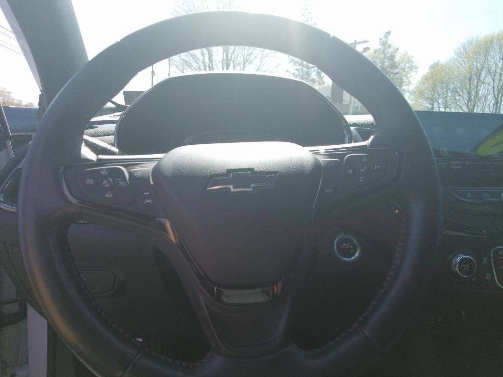 used 2022 Chevrolet Equinox car, priced at $22,795