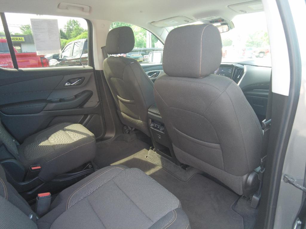 used 2021 Chevrolet Traverse car, priced at $24,495