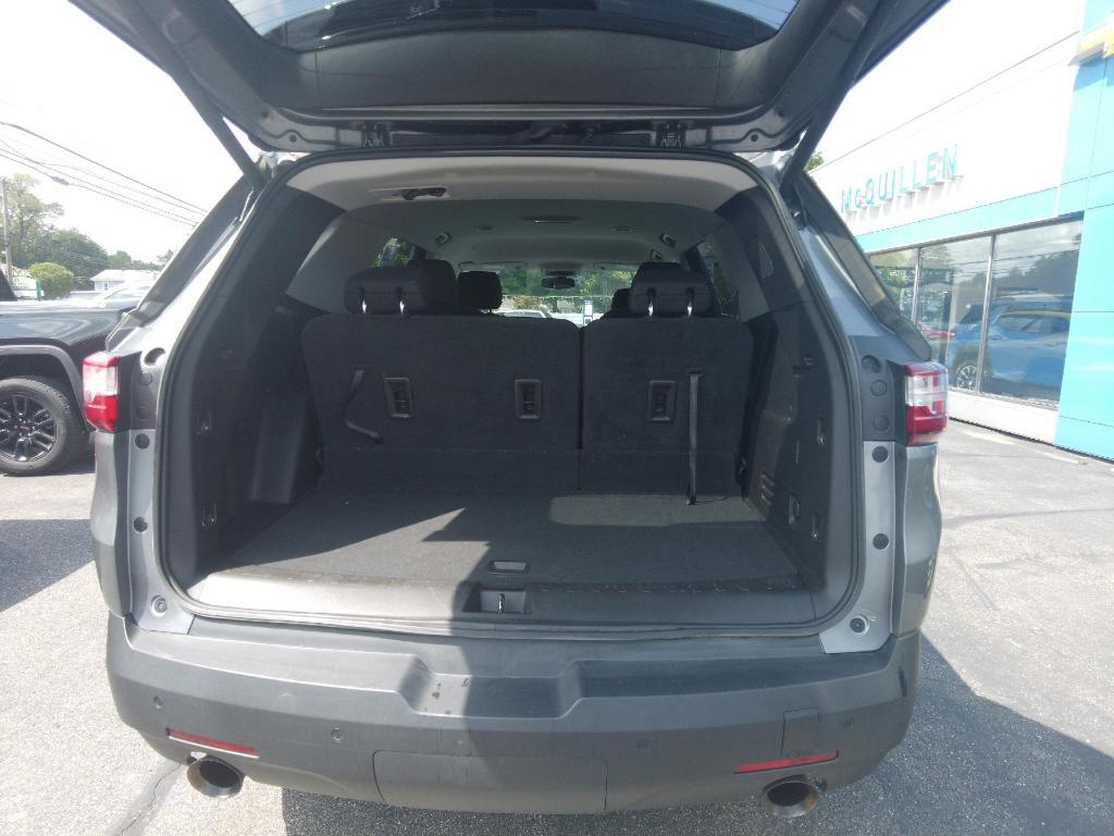 used 2021 Chevrolet Traverse car, priced at $24,495