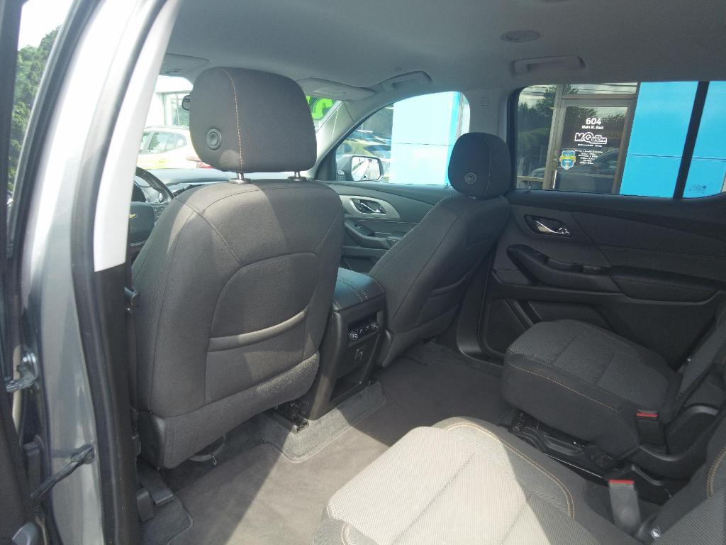 used 2021 Chevrolet Traverse car, priced at $24,495