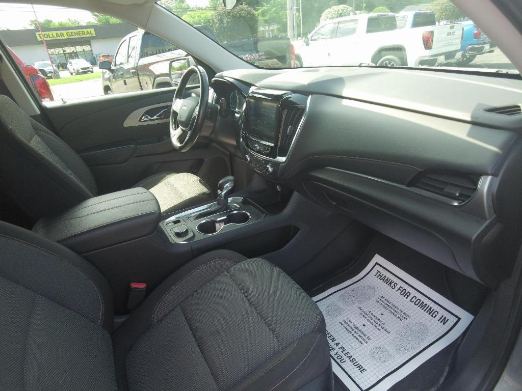 used 2021 Chevrolet Traverse car, priced at $24,495