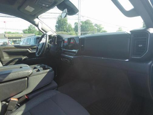 used 2024 Chevrolet Silverado 1500 car, priced at $40,995