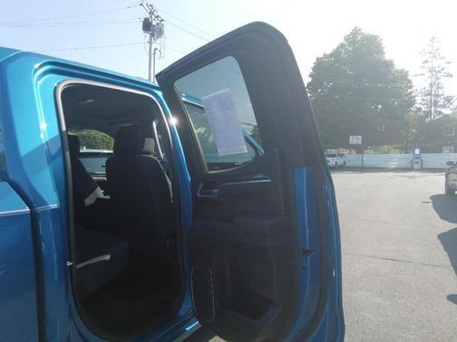 used 2024 Chevrolet Silverado 1500 car, priced at $40,995