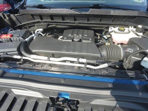 used 2024 Chevrolet Silverado 1500 car, priced at $40,995