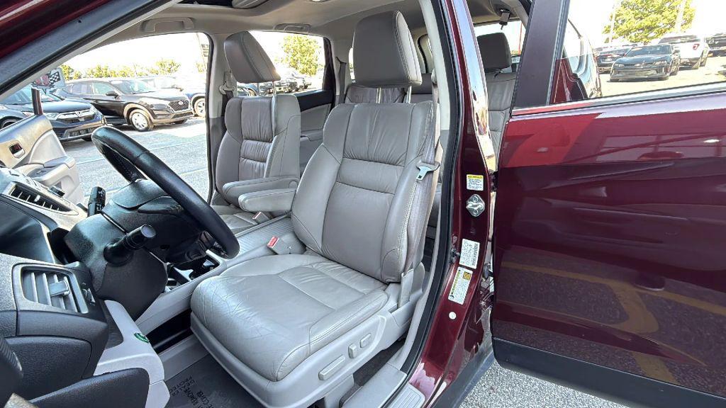 used 2013 Honda CR-V car, priced at $12,495