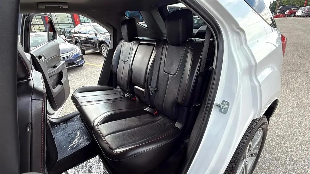 used 2016 Chevrolet Equinox car, priced at $11,995