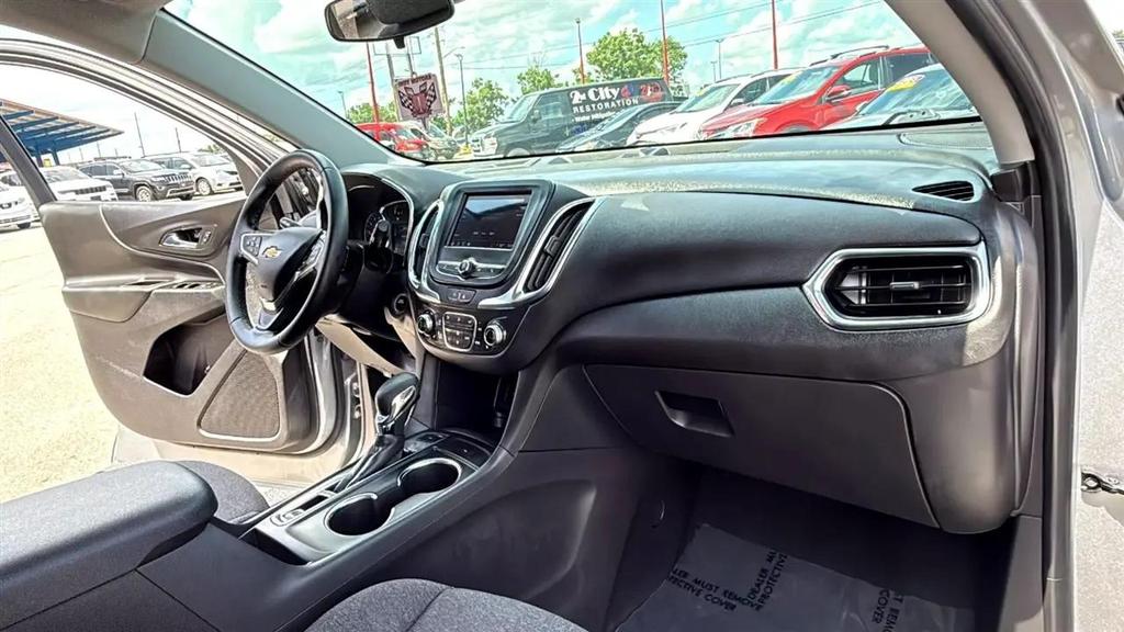 used 2023 Chevrolet Equinox car, priced at $17,495