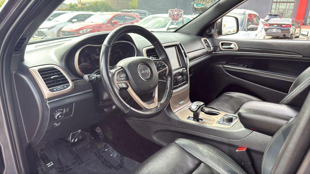 used 2015 Jeep Grand Cherokee car, priced at $12,995