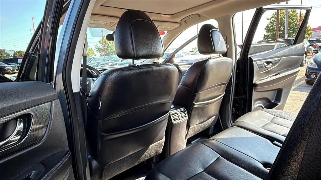 used 2015 Nissan Rogue car, priced at $11,995