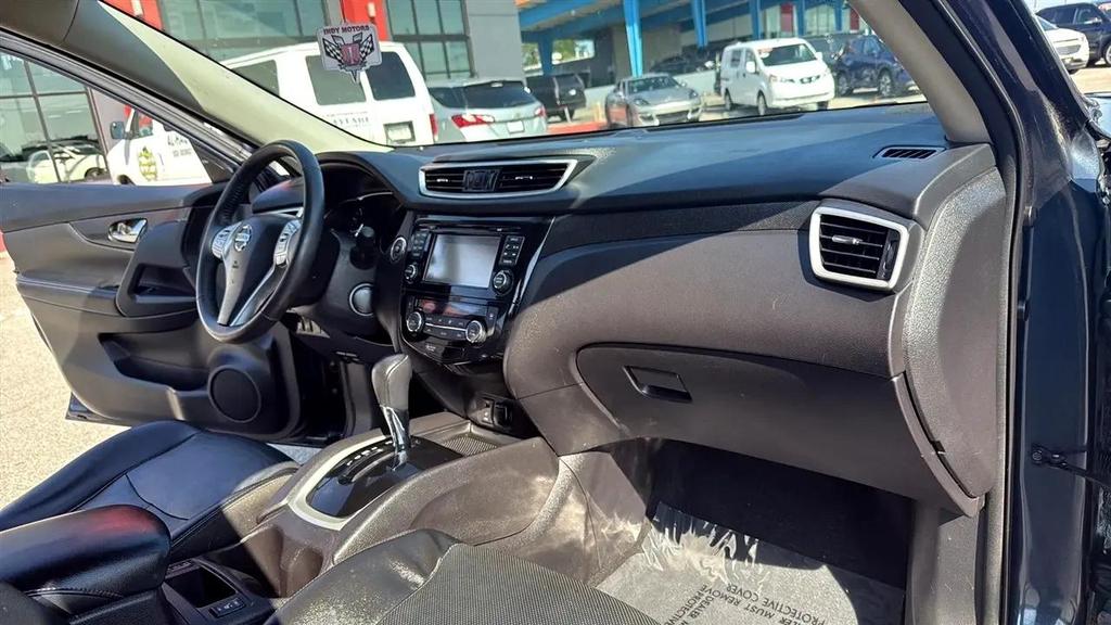 used 2015 Nissan Rogue car, priced at $11,995