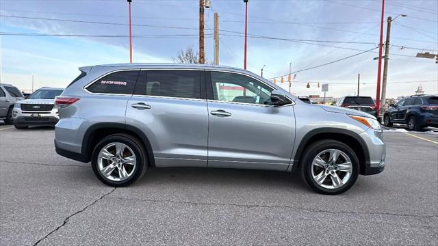 used 2016 Toyota Highlander car, priced at $18,995