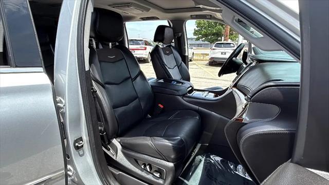 used 2018 Cadillac Escalade ESV car, priced at $28,995