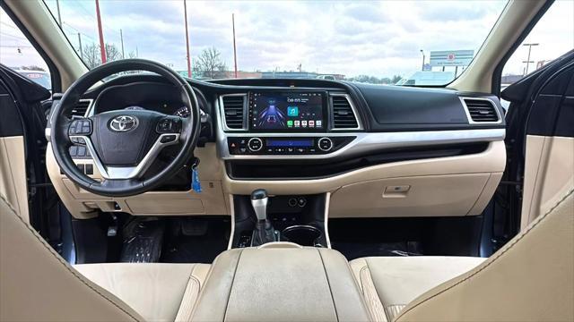 used 2015 Toyota Highlander car, priced at $18,995