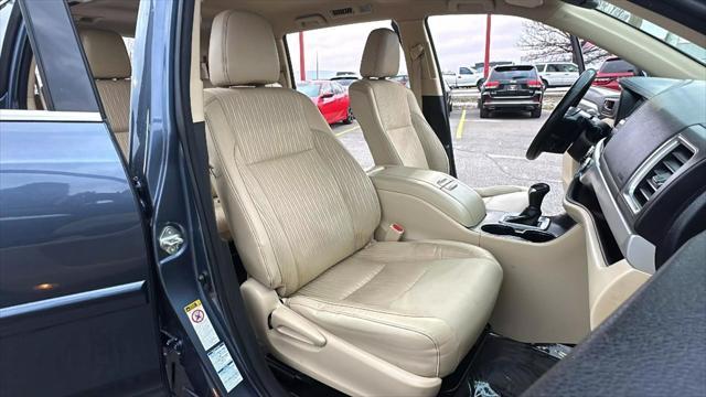 used 2015 Toyota Highlander car, priced at $18,995