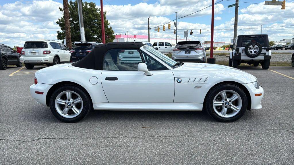 used 2001 BMW Z3 car, priced at $9,995