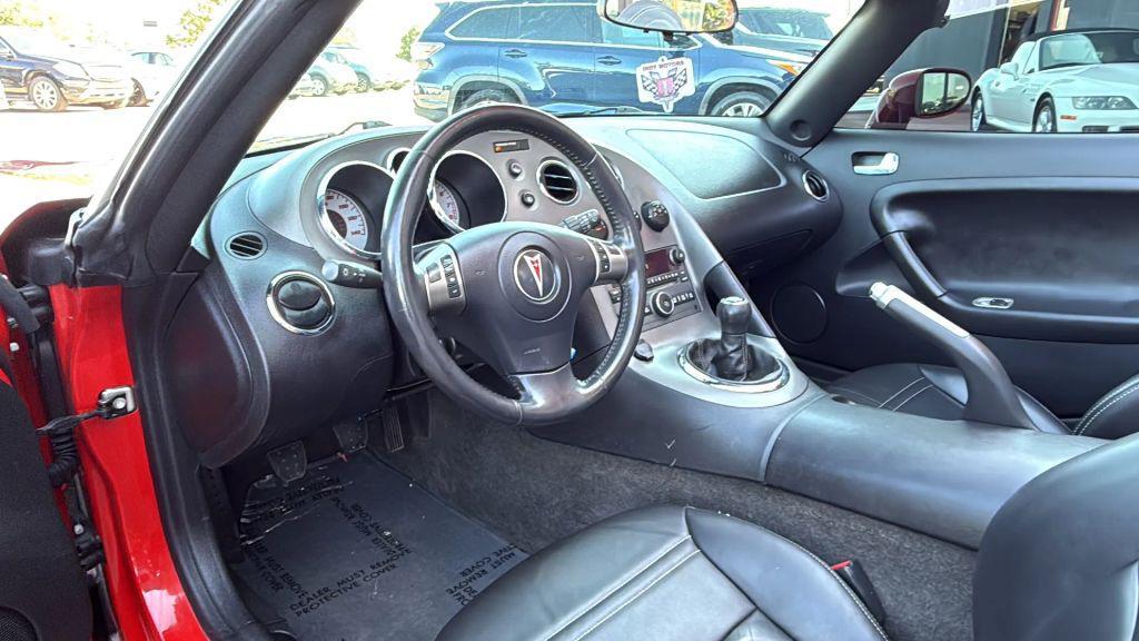 used 2006 Pontiac Solstice car, priced at $10,996