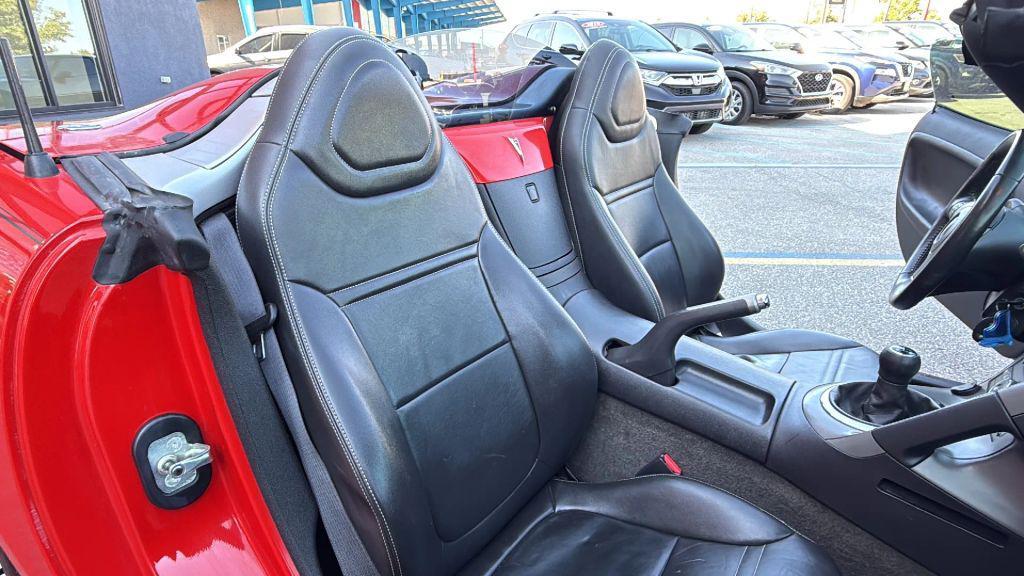 used 2006 Pontiac Solstice car, priced at $10,996
