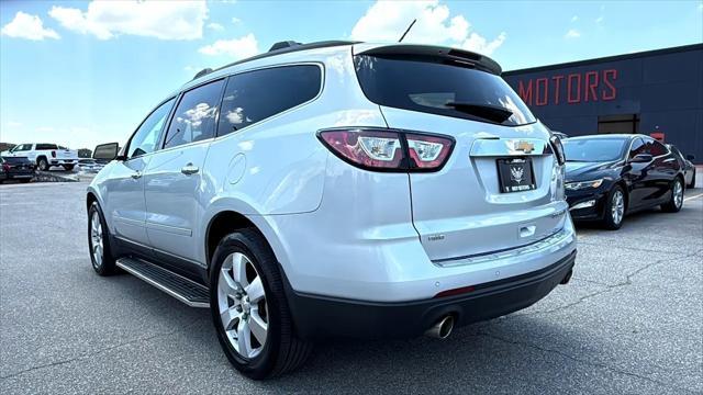 used 2015 Chevrolet Traverse car, priced at $12,495