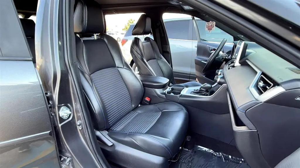 used 2021 Toyota RAV4 Hybrid car, priced at $23,995