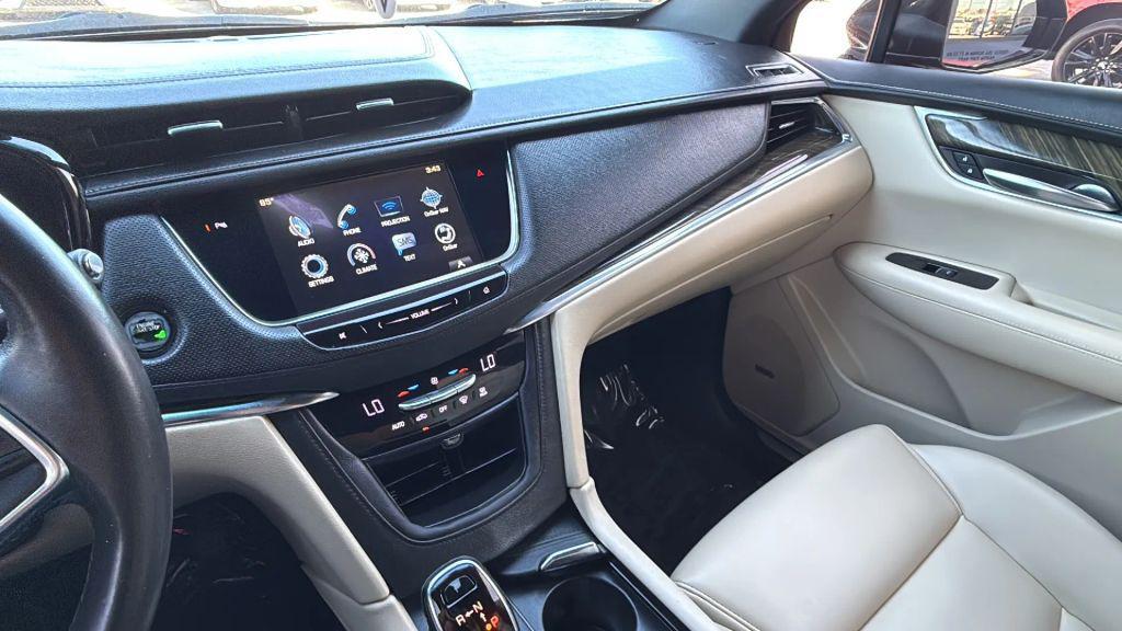 used 2017 Cadillac XT5 car, priced at $12,995