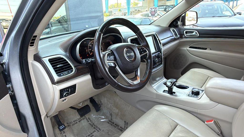 used 2015 Jeep Grand Cherokee car, priced at $11,995
