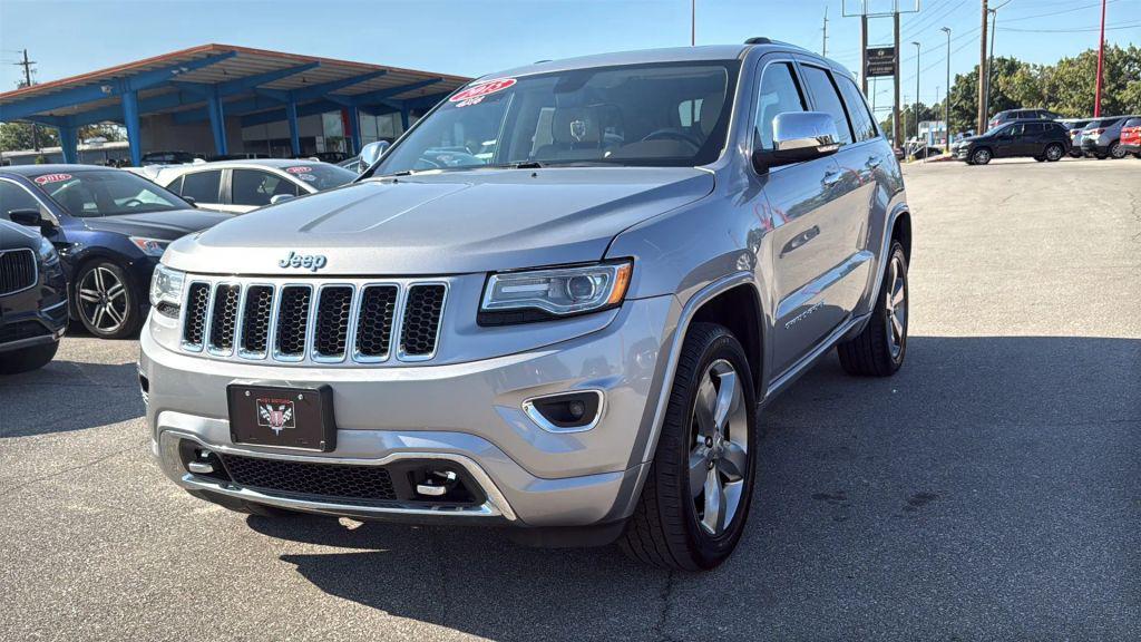 used 2015 Jeep Grand Cherokee car, priced at $11,995