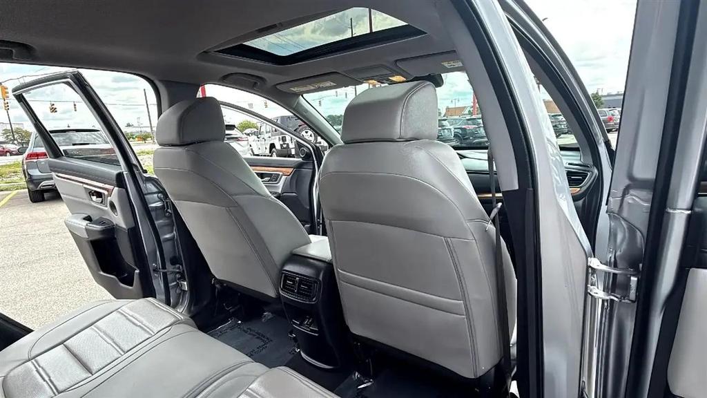 used 2018 Honda CR-V car, priced at $15,995