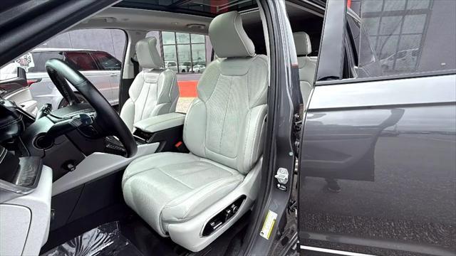 used 2021 Jeep Grand Cherokee L car, priced at $29,995