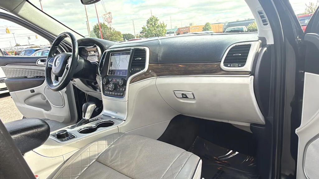 used 2018 Jeep Grand Cherokee car, priced at $17,995