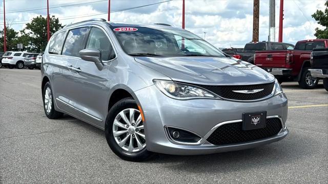 used 2018 Chrysler Pacifica car, priced at $12,995