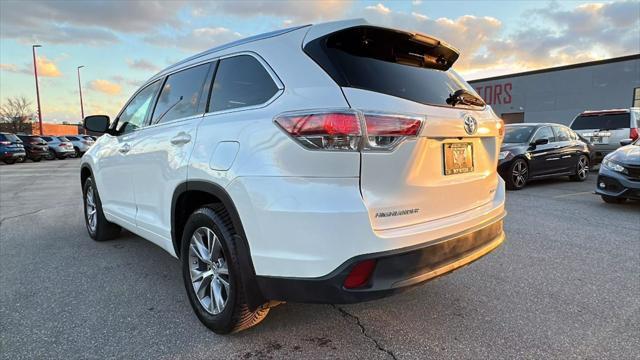 used 2014 Toyota Highlander car, priced at $14,995