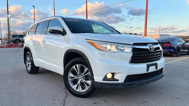 used 2014 Toyota Highlander car, priced at $14,995