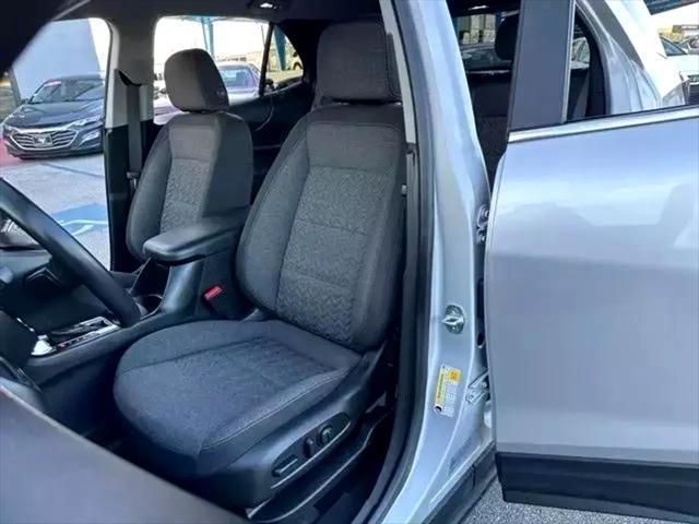 used 2022 Chevrolet Equinox car, priced at $16,995